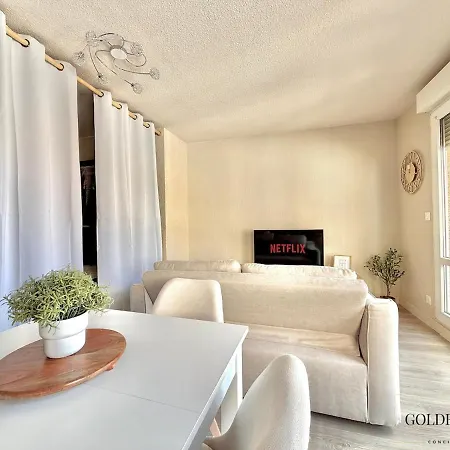 Le Nid Des Frontieres - Cocon Avec Parking Gratuit Apartment *